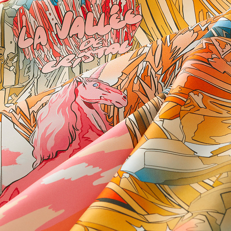 カレ 90 《ラ・ヴァレ・ドゥ・クリスタル》 | Hermès - エルメス-公式